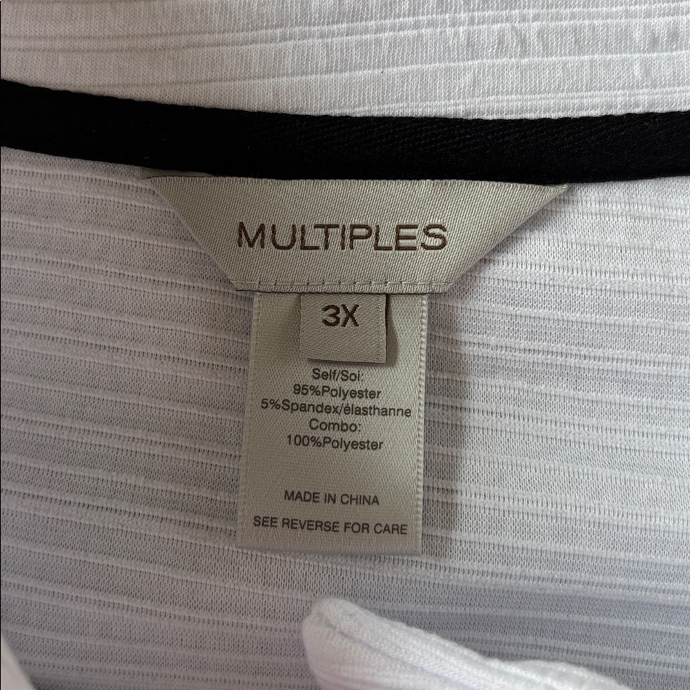 Multiples - Black & White Button Down Top - Picture 3 of 8
